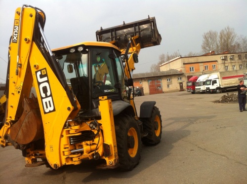 Экскаватор - погрузчик JCB 3CX Super купить в компании Рабочие Машины