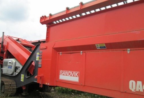 МОБИЛЬНЫЙ ГРОХОТ SANDVIK QA 450 купить в компании Рабочие Машины