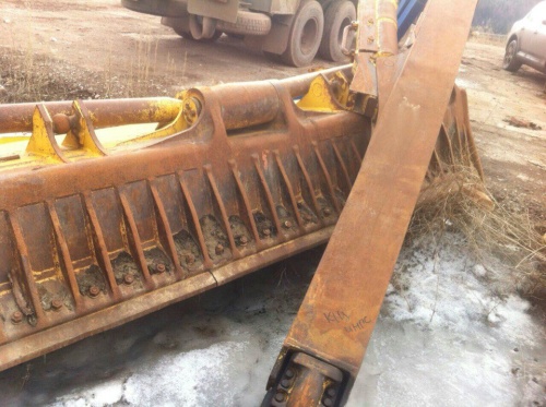 Бульдозер KOMATSU D 275A-5 купить в компании Рабочие Машины