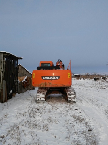 Гусеничный экскаватор DOOSAN / DAEWOO SOLAR 225NLCV купить в компании Рабочие Машины