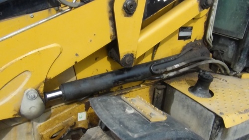 Экскаватор - погрузчик CATERPILLAR 428F, 2013 купить в компании Рабочие Машины