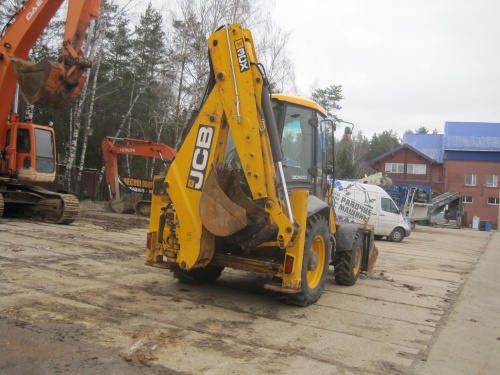 Экскаватор-погрузчик JCB 3CX SM купить в компании Рабочие Машины