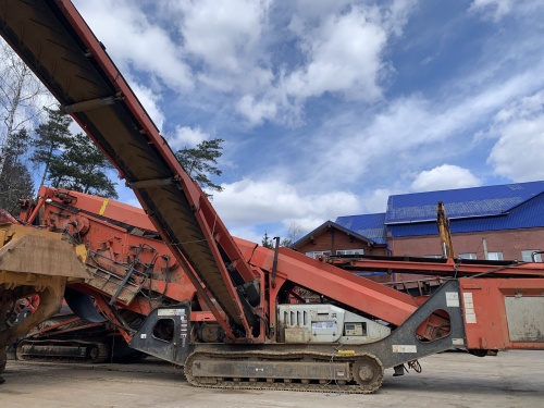Грохот SANDVIK QA 450 купить в компании Рабочие Машины