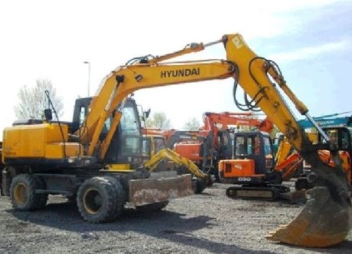 Колесный экскаватор Hyundai R140W7-A купить в компании Рабочие Машины