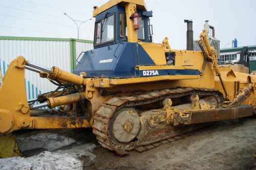 Бульдозер KOMATSU D 275A-2 купить в компании Рабочие Машины
