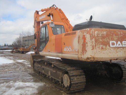 Гусеничный экскаватор DOOSAN / DAEWOO SOLAR 420LC-V 2001г купить в компании Рабочие Машины