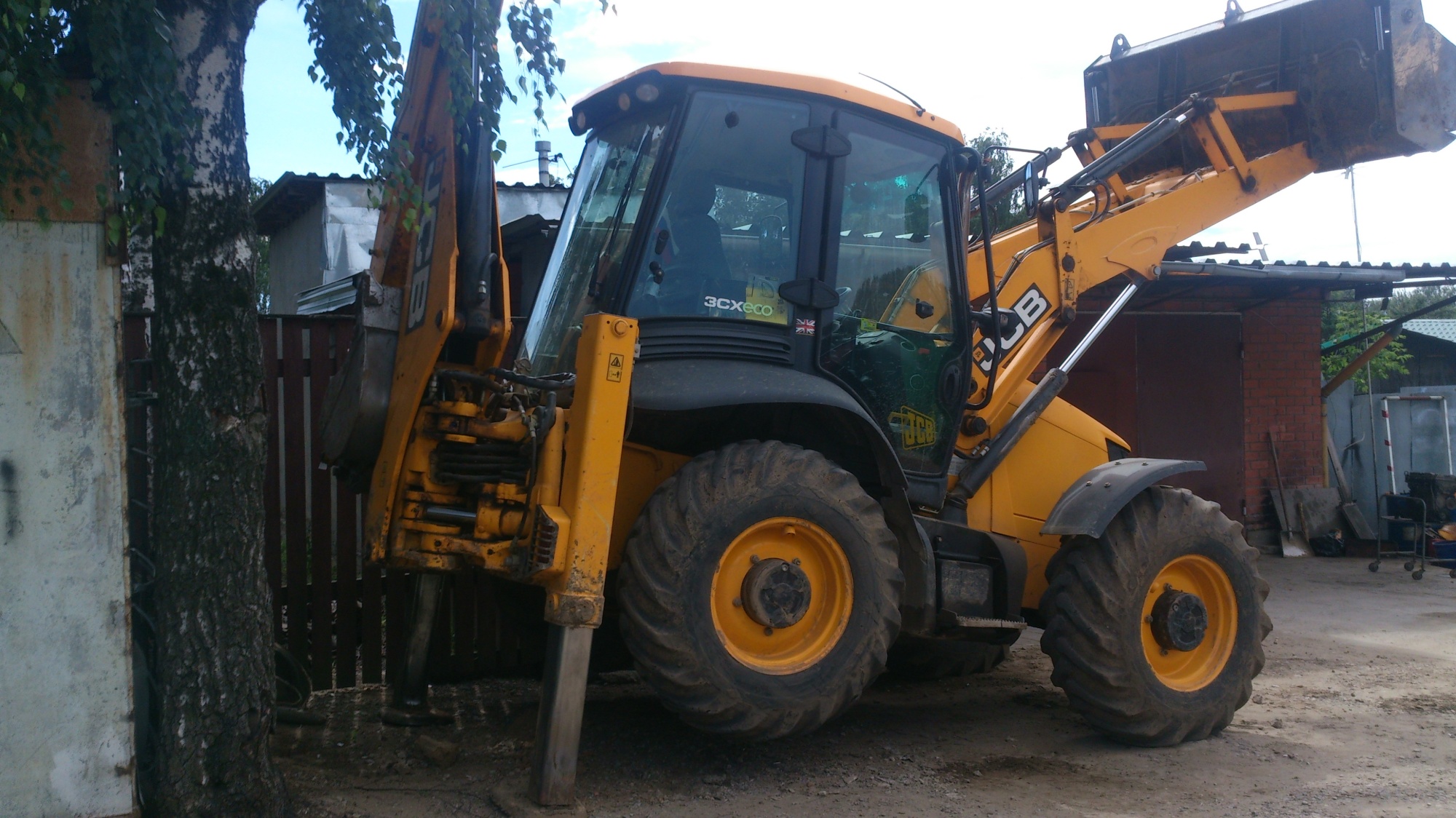 экскаватор-погрузчик JCB 3СХ купить в компании Рабочие Машины