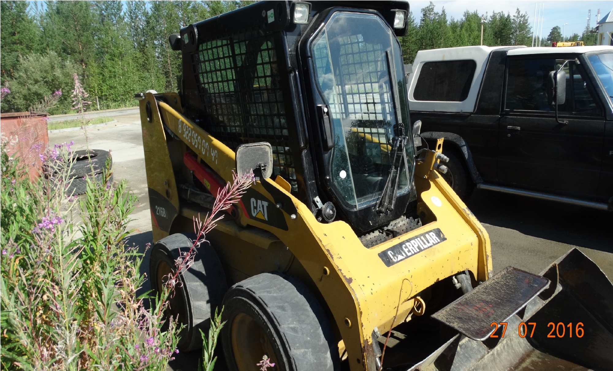 Мини - погрузчик фронтальныйCATERPILLAR 216B купить в компании Рабочие Машины