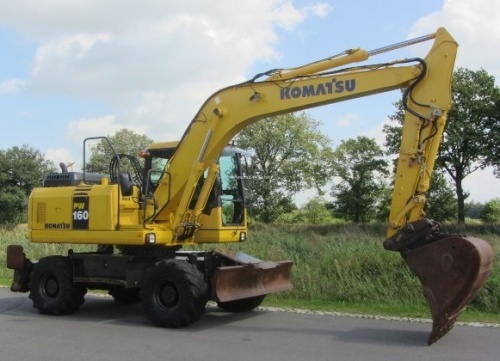 Колёсный экскаватор Komatsu PW 160-7