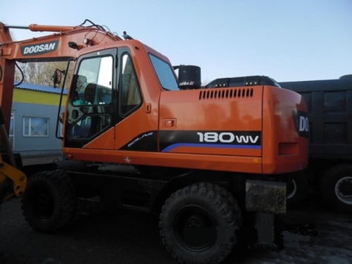 Колесный экскаватор DOOSAN / DAEWOO SOLAR L 180W-V купить в компании Рабочие Машины