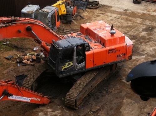 экскаватор гусеничный HITACHI ZX450LC-3 купить в компании Рабочие Машины