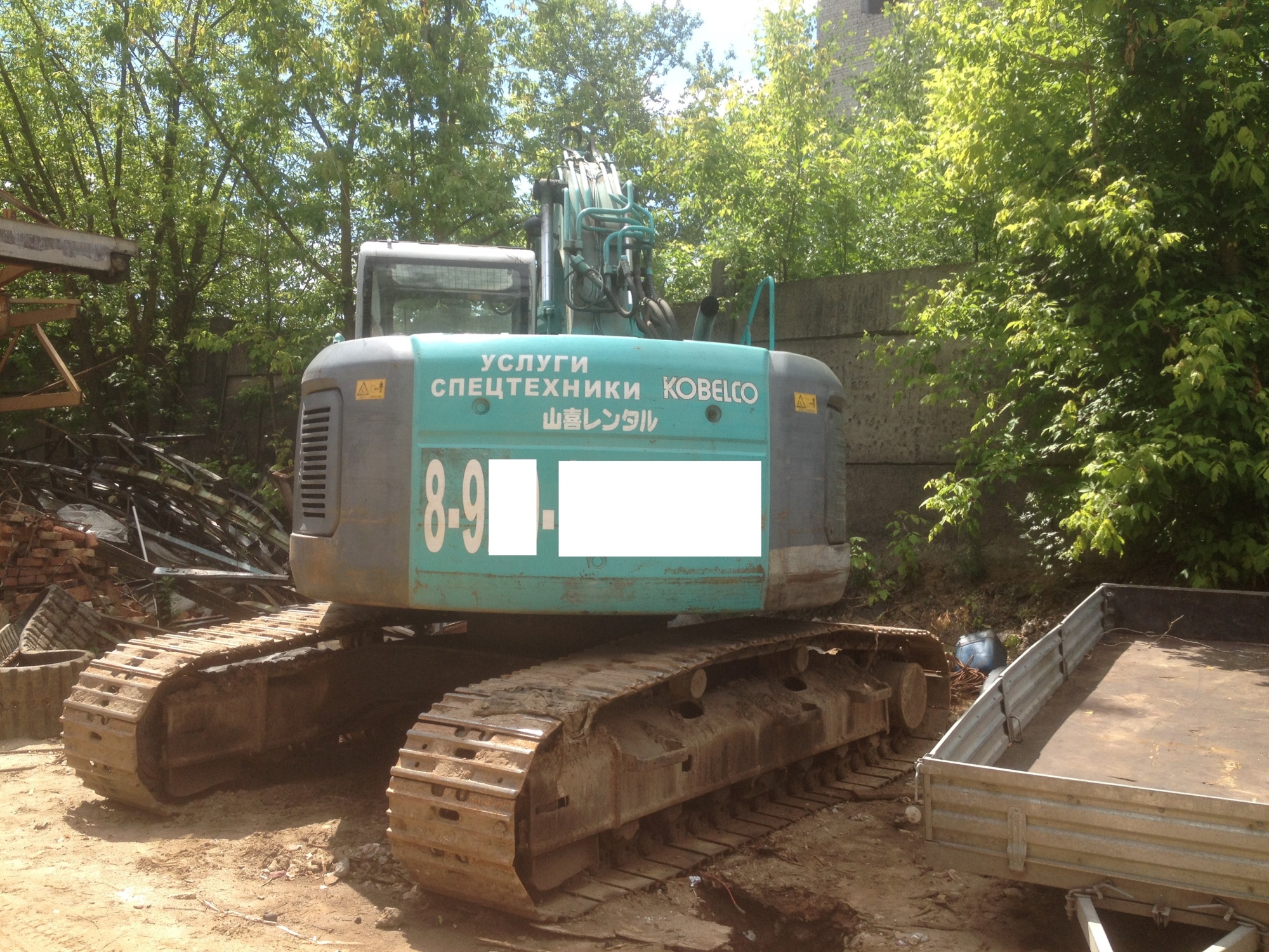 экскаватор гусеничный Kobelco SK 200 купить в компании Рабочие Машины