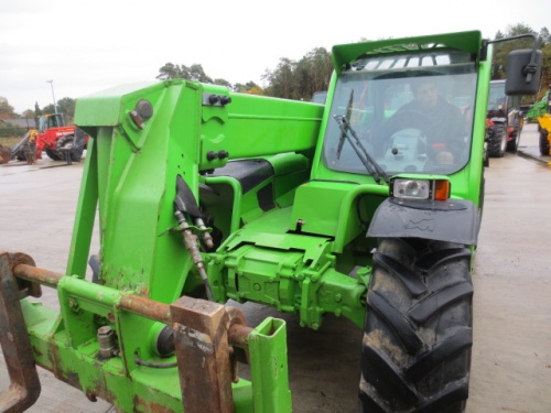 Телескопический погрузчик Merlo P 32.6 L купить в компании Рабочие Машины