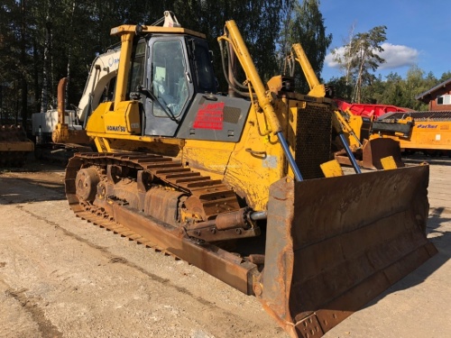 Бульдозер Komatsu D65E-12, 2008 + габаритный купить в компании Рабочие Машины