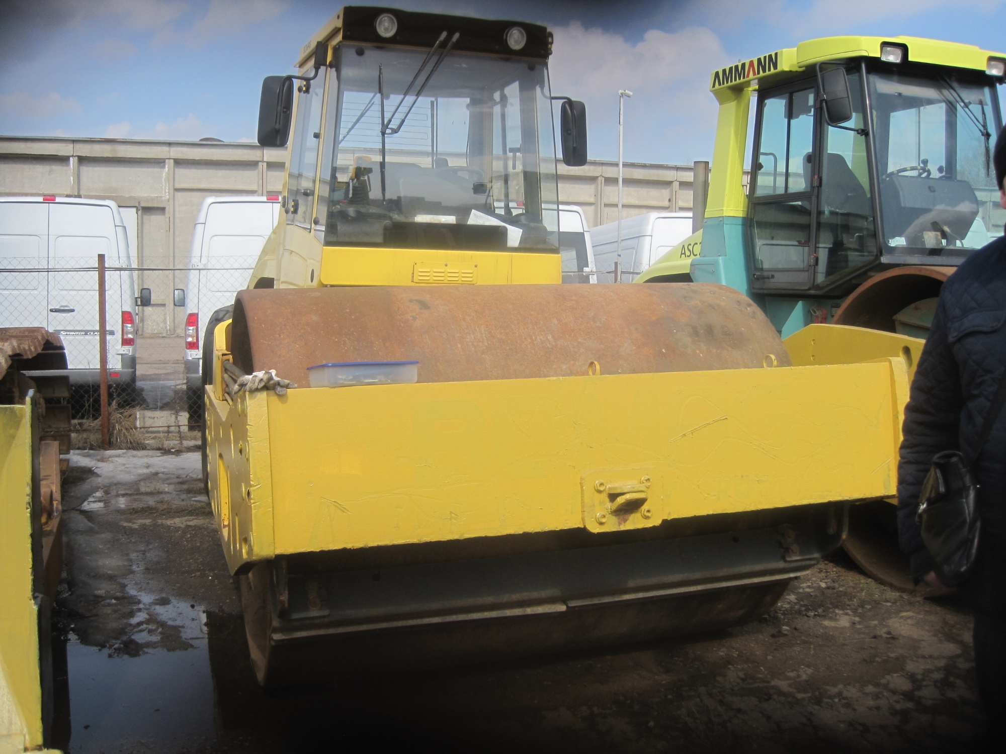 Каток BOMAG BW 219 D купить в компании Рабочие Машины