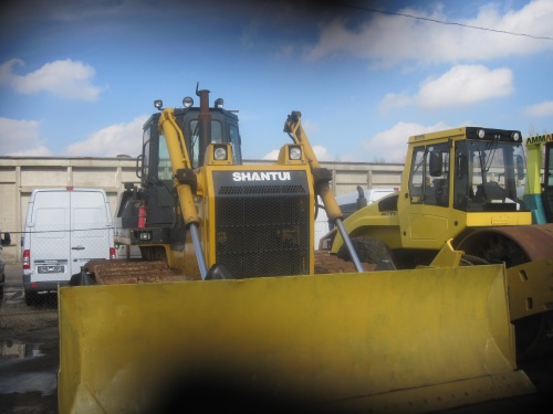Бульдозер SHANTUI SD 22 купить в компании Рабочие Машины