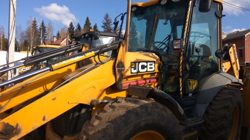 Экскаватор - погрузчик JCB 4CX SM купить в компании Рабочие Машины