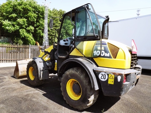 Фронтальный погрузчик Komatsu WA100M-5 купить в компании Рабочие Машины