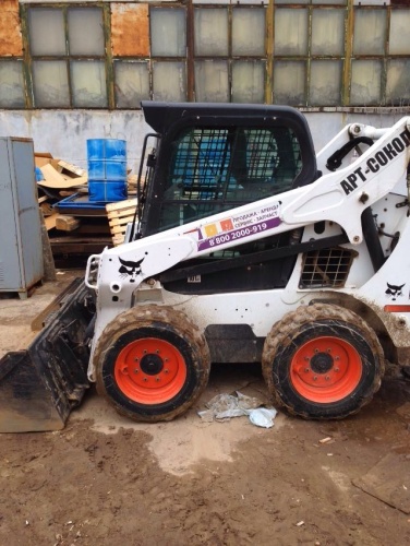 Мини-погрузчик BOBCAT S530 купить в компании Рабочие Машины