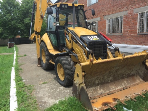 Экскаватор - погрузчик CATERPILLAR 432F купить в компании Рабочие Машины