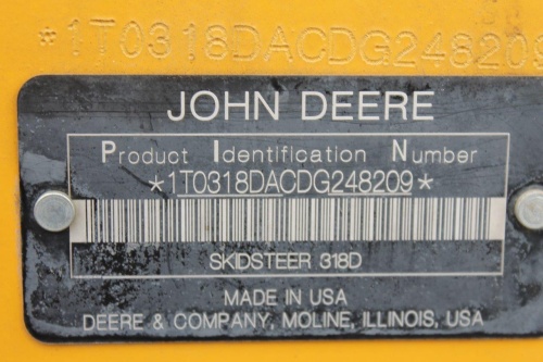 Мини - погрузчик фронтальныйJOHN DEERE 318D купить в компании Рабочие Машины