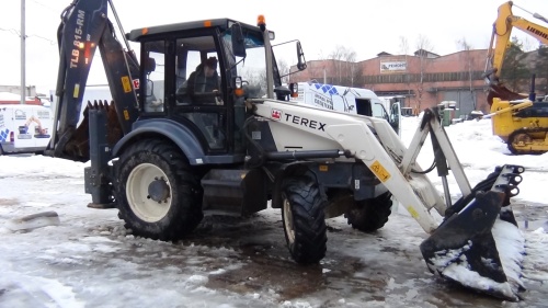 Экскаватор-погрузчик TEREX TLB 815-RM купить в компании Рабочие Машины
