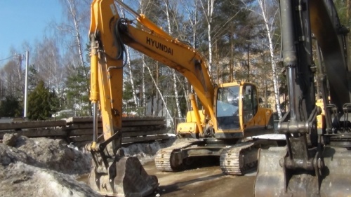 Гусеничный экскаватор HYUNDAI R220LC-9, 2011 купить в компании Рабочие Машины
