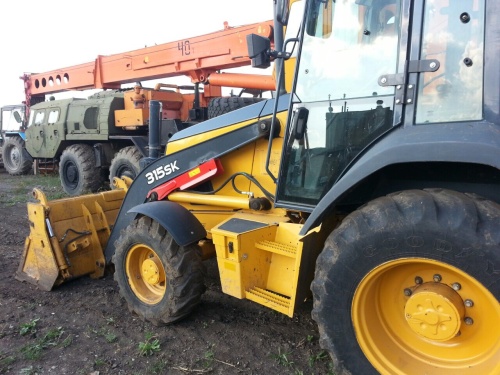 Экскаватор - погрузчик JOHN DEERE 315SK купить в компании Рабочие Машины