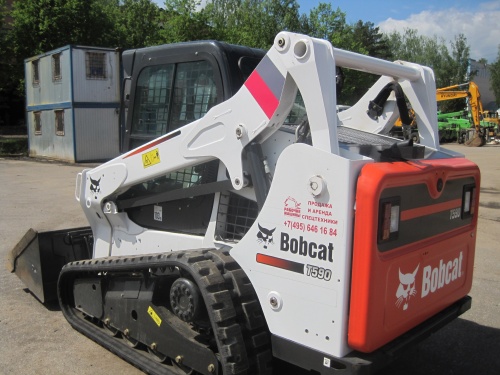 Мини - погрузчик гусеничный BOBCAT T590 2014 года купить в компании Рабочие Машины