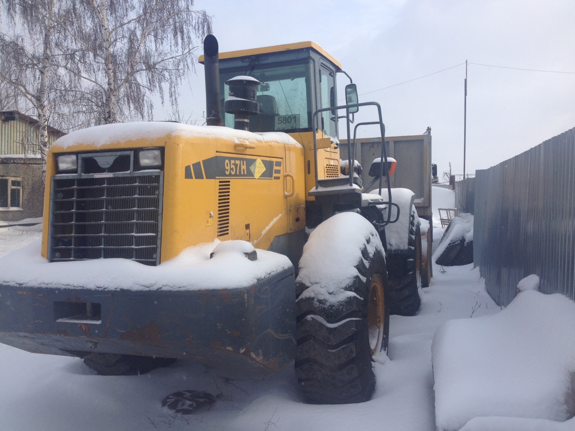 Фронтальный погрузчик CATERPILLAR 957H купить в компании Рабочие Машины