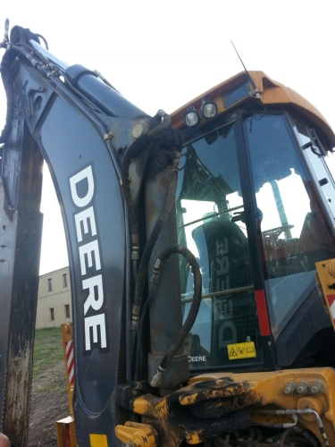 Экскаватор - погрузчик JOHN DEERE 315SK купить в компании Рабочие Машины