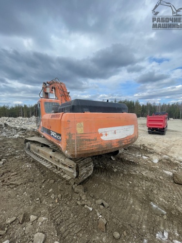 Гусеничный экскаватор DOOSAN SOLAR 340LC-V купить в компании Рабочие Машины