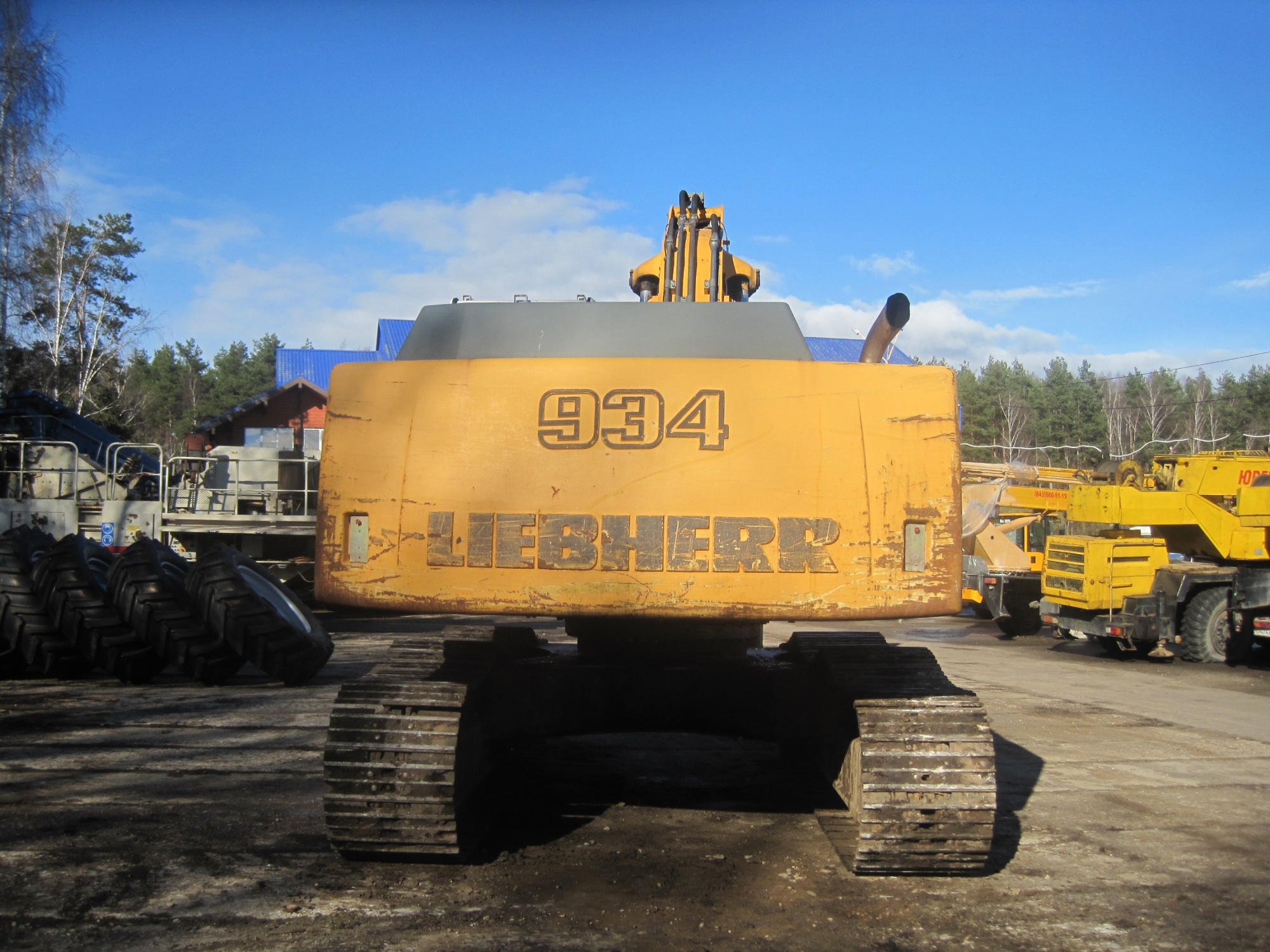 Гусеничный экскаватор LIEBHERR R 934 2005г купить в компании Рабочие Машины