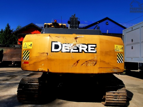 4647. Гусеничный экскаватор JOHN DEERE E260LC купить в компании Рабочие Машины