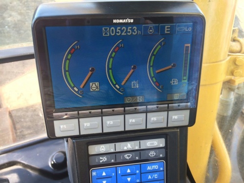 Гусеничный экскаватор KOMATSU PC300 2012 г/в купить в компании Рабочие Машины