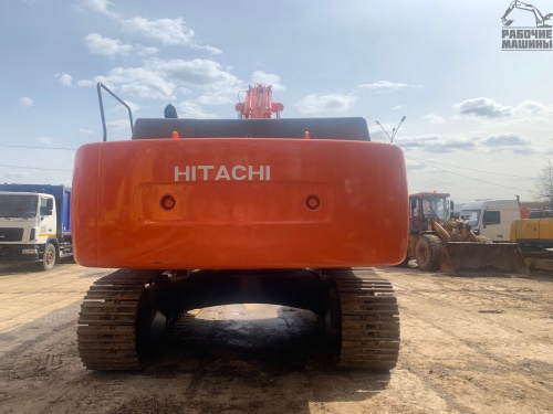 Гусеничный экскаватор Hitachi ZX 450 купить в компании Рабочие Машины