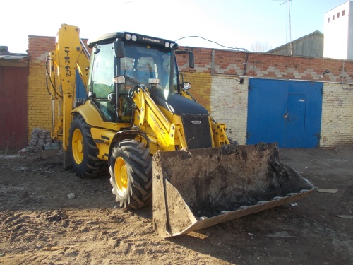 экскаватор-погрузчик Hidromek  102b купить в компании Рабочие Машины