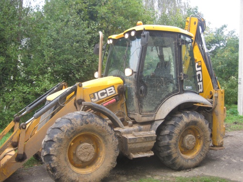Экскаватор - погрузчик JCB 3CX купить в компании Рабочие Машины