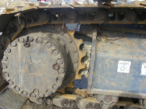 гусеничный экскаватор Komatsu PC220 купить в компании Рабочие Машины