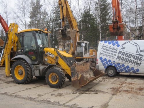 Экскаватор-погрузчик JCB 3CX SM купить в компании Рабочие Машины