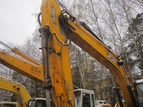 Гусеничный экскаватор JCB JS 260LC, 2011 купить в компании Рабочие Машины