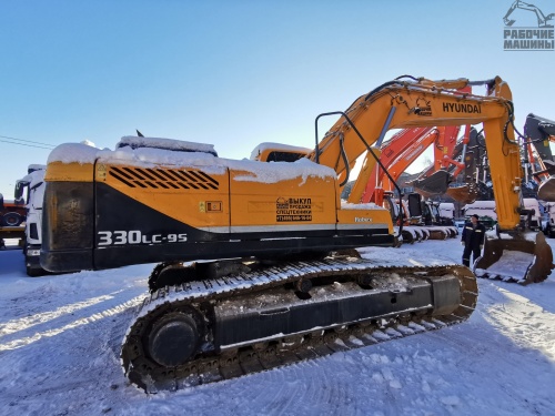 Гусеничный экскаватор Hyundai R 330 купить в компании Рабочие Машины