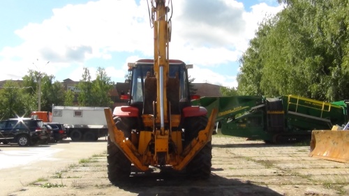 Экскаватор - погрузчик АМКОДОР 702EA купить в компании Рабочие Машины