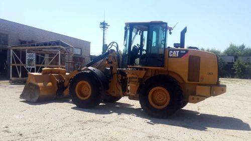 фронтальный погрузчик Caterpillar 930H купить в компании Рабочие Машины