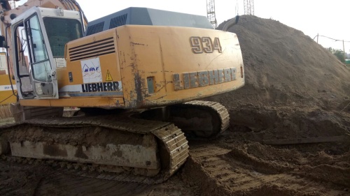 Гусеничный экскаватор LIEBHERR R934HDS LITRONIC купить в компании Рабочие Машины