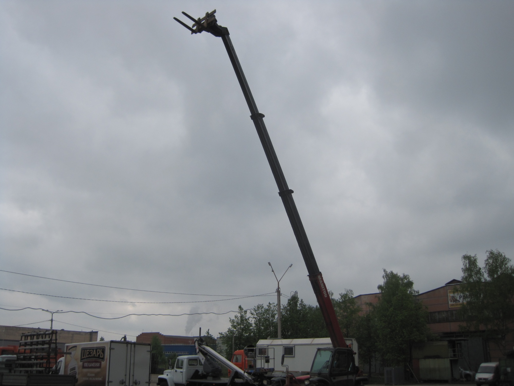 Телескопический погрузчик MANITOU MT-X 17.40 SLT купить в компании Рабочие Машины