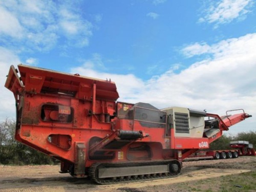 Дробилка щековая Sandvik QJ 340 купить в компании Рабочие Машины