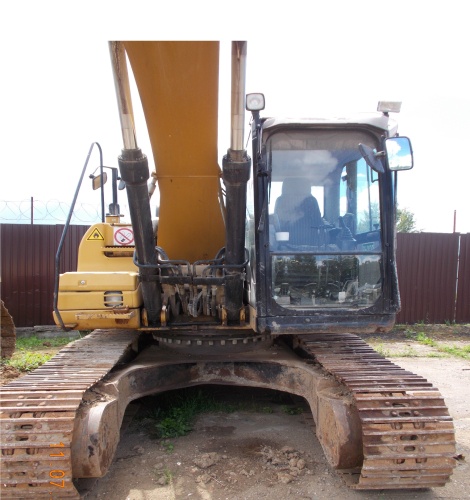 Гусеничный экскаватор CATERPILLAR 320D L купить в компании Рабочие Машины