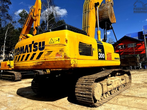 Гусеничный экскаватор KOMATSU PC300-8M0 купить в компании Рабочие Машины