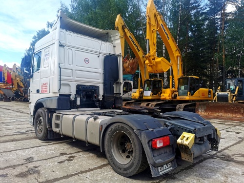 5385. Грузовой тягач DAF XF купить в компании Рабочие Машины